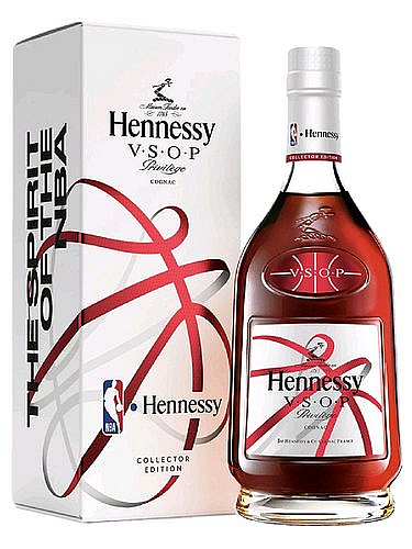 Cognac Hennessy VSOP NBA edition v krabičce  40%0.70l